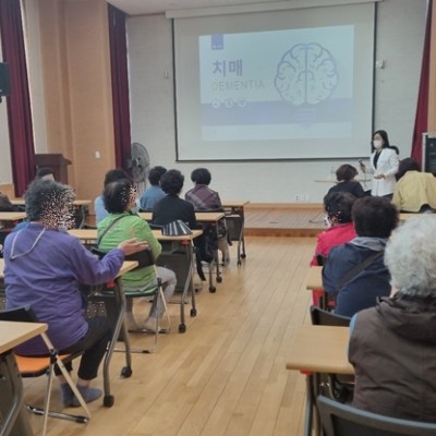 2023년 4월 20일 재가노인지원서비스 소규모 자조모임 및 치매선별검사지원★ 이미지